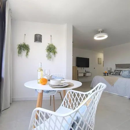 Apartman Parque Santiago Ii - Modern Americas - Heated Pool, 250m To The *