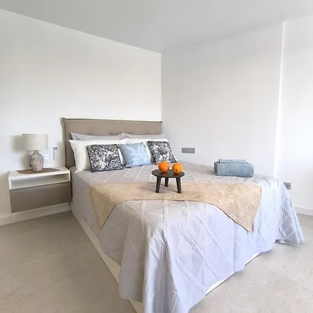 Parque Santiago Ii - Modern Americas - Heated Pool, 250m To The Appartement *