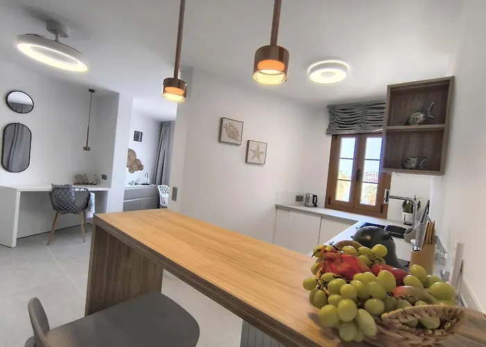 Parque Santiago Ii - Modern Americas - Heated Pool, 250m To The Appartamento *