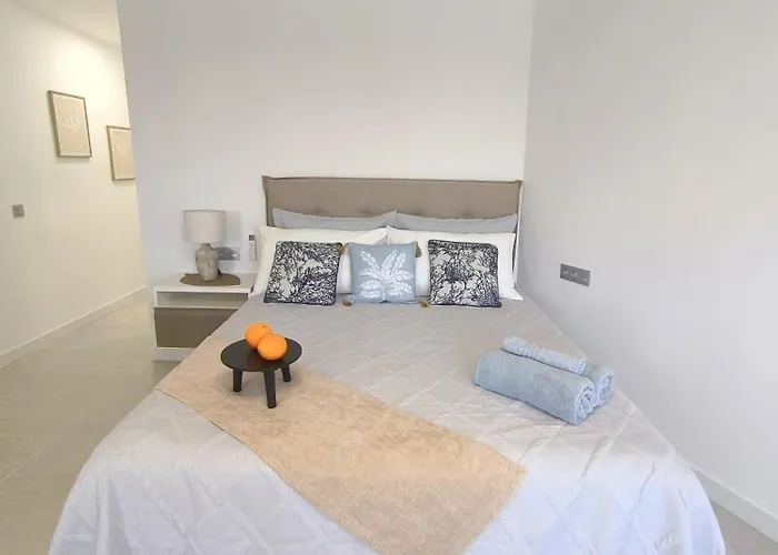 Parque Santiago Ii - Modern Americas - Heated Pool, 250m To The *