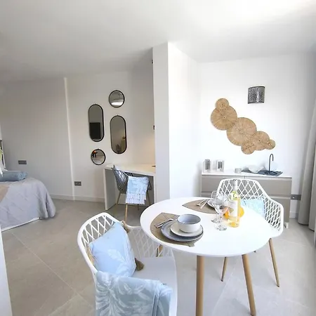 Parque Santiago Ii - Modern Americas - Heated Pool, 250m To The *