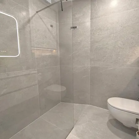 Parque Santiago Ii - Modern Americas - Heated Pool, 250m To The